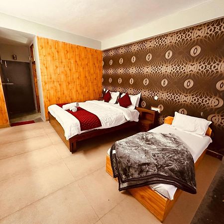 Hotel D Kanchan Manali Extérieur photo