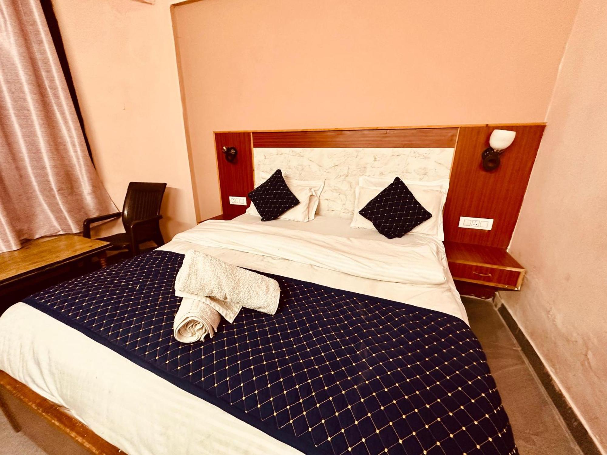 Hotel D Kanchan Manali Extérieur photo